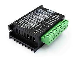 COMMANDES DE MOTEURS