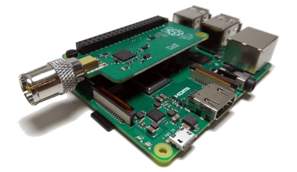raspberry-pi-tv-hat (1)